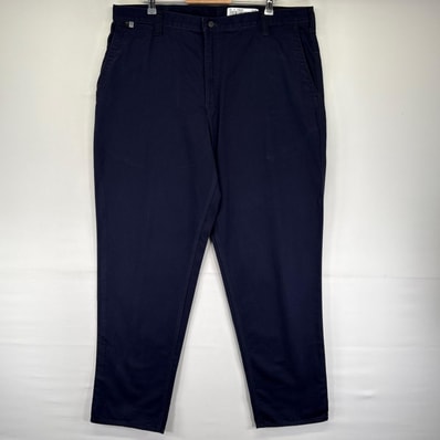 古着 カーハート Carhartt パンツ ワークパンツ FR ワンポイントロゴ 大きいサイズ ジッパーフライ W42 L36 ネイビー系 メンズ