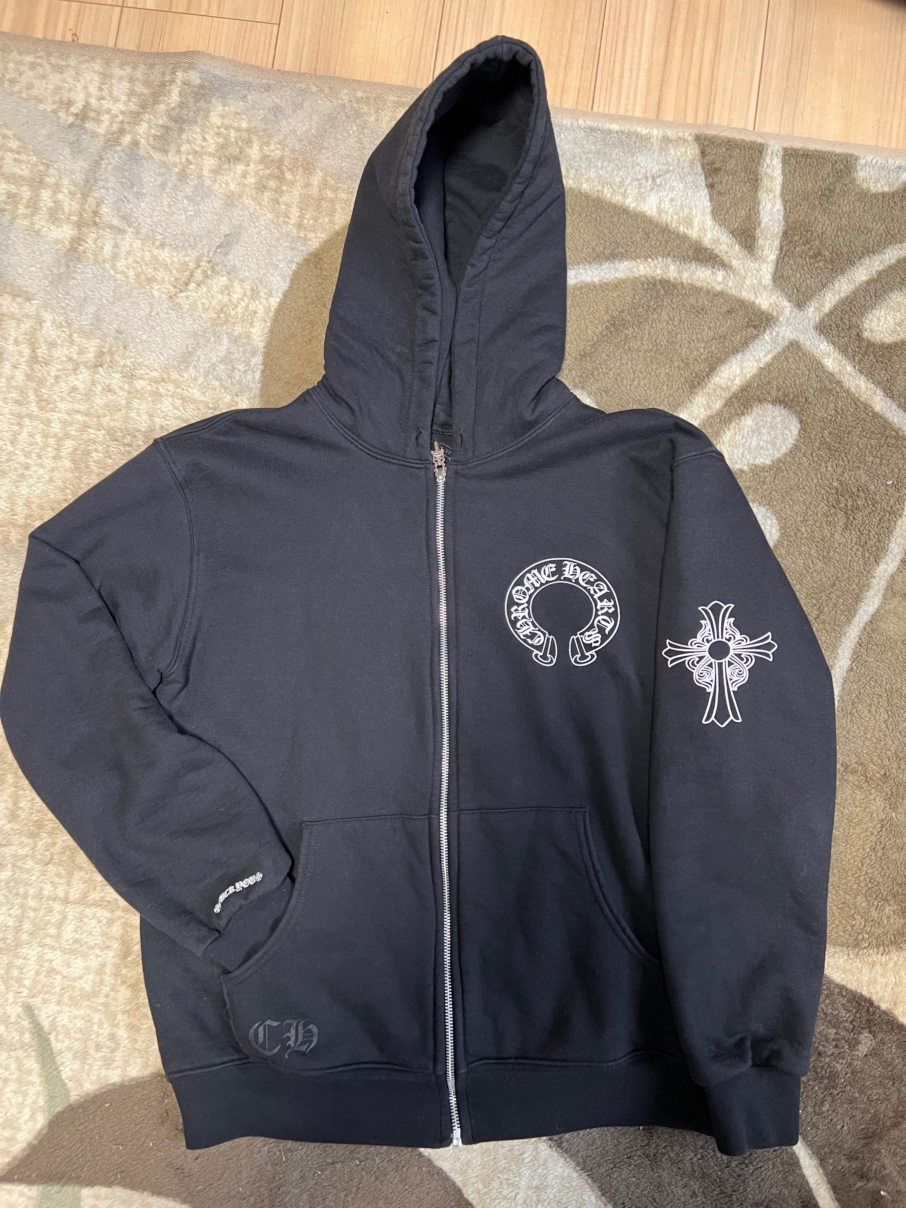 ヘアリークロスモチーフ フルジップパーカー