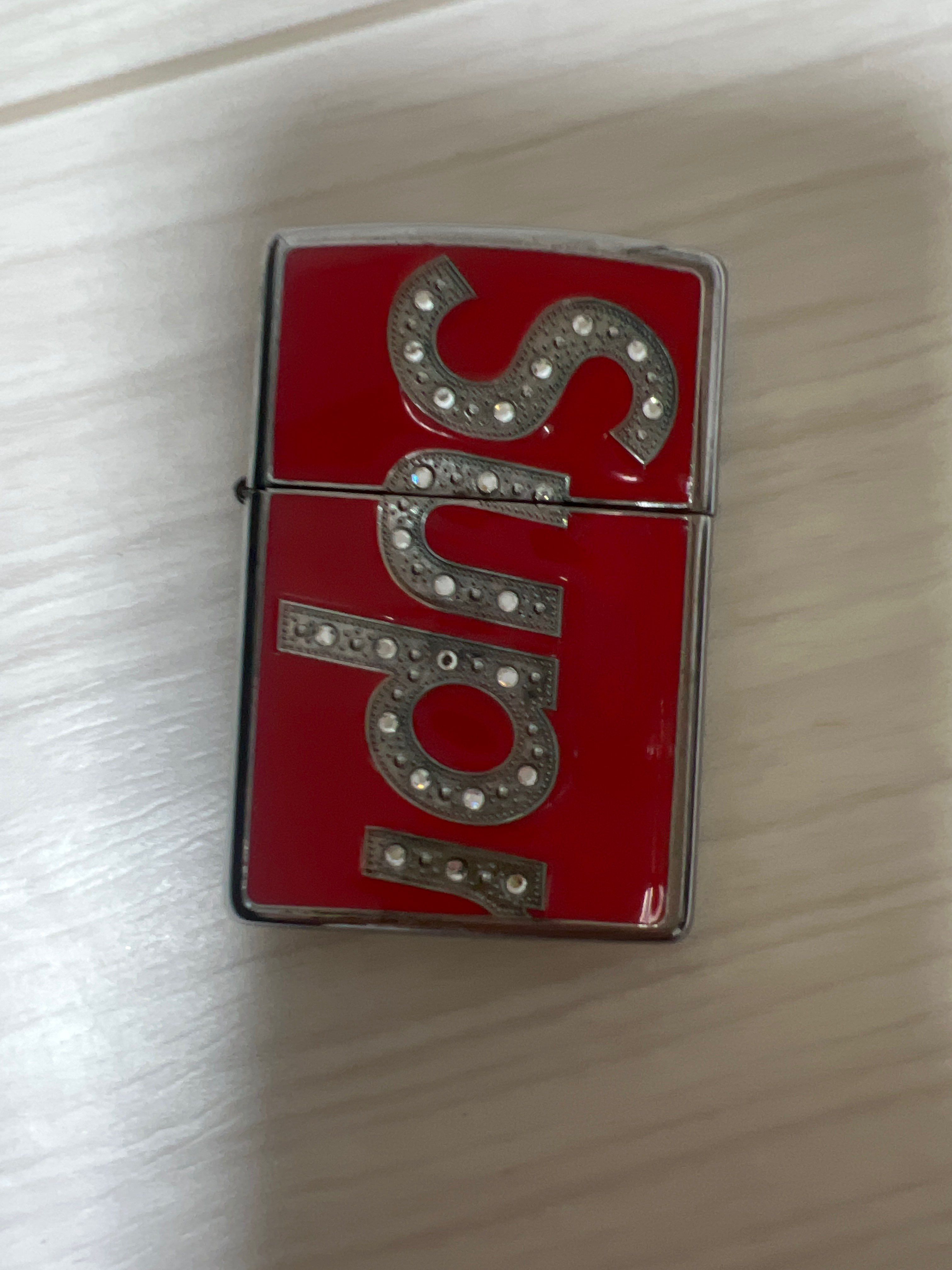 Supreme Swarovski® Zippo® 