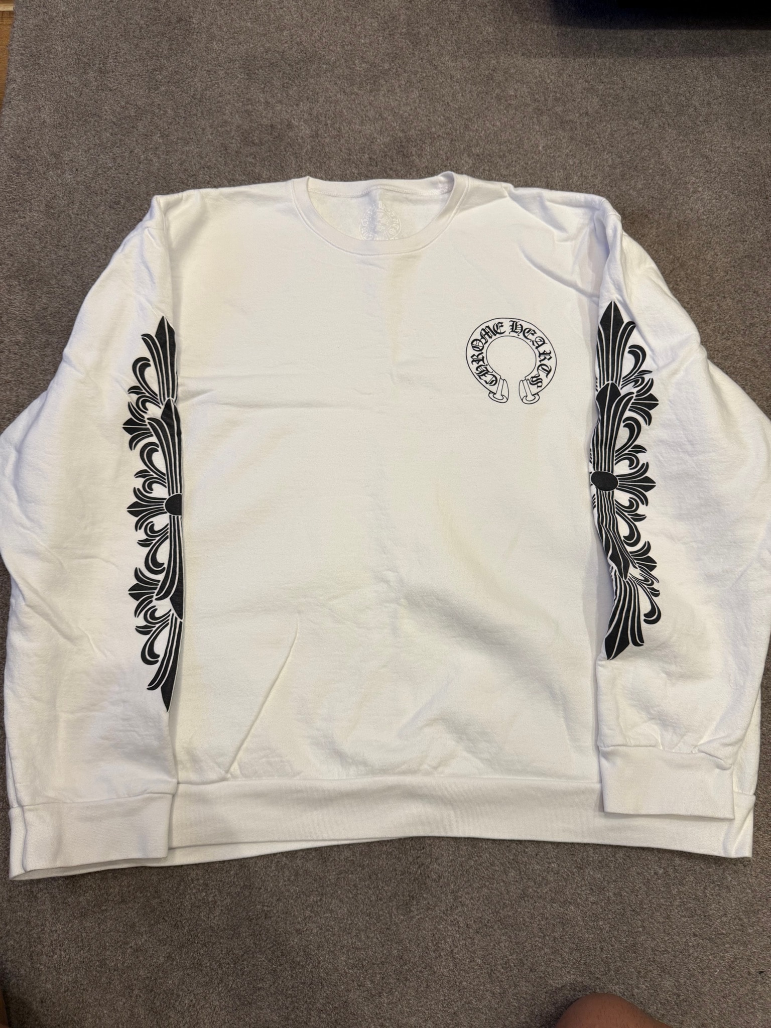 Chrome Hearts Floral Cross Horseshoe Back Print Sweatshirt "White"