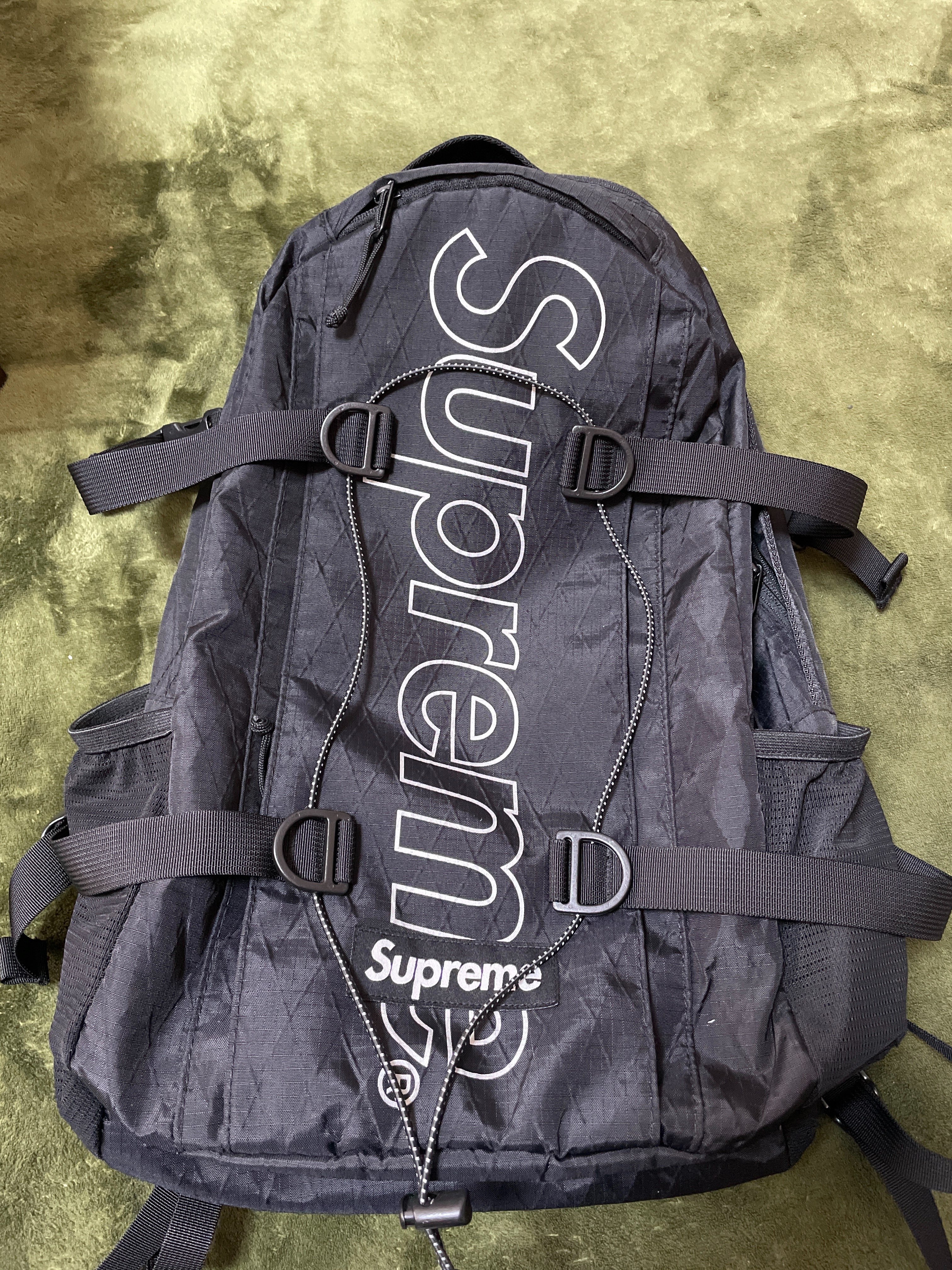 Supreme 18FW Backpack "Black"