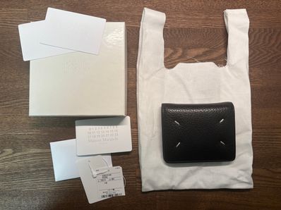 Margiela 4ステッチ 二つ折り財布 ブラック