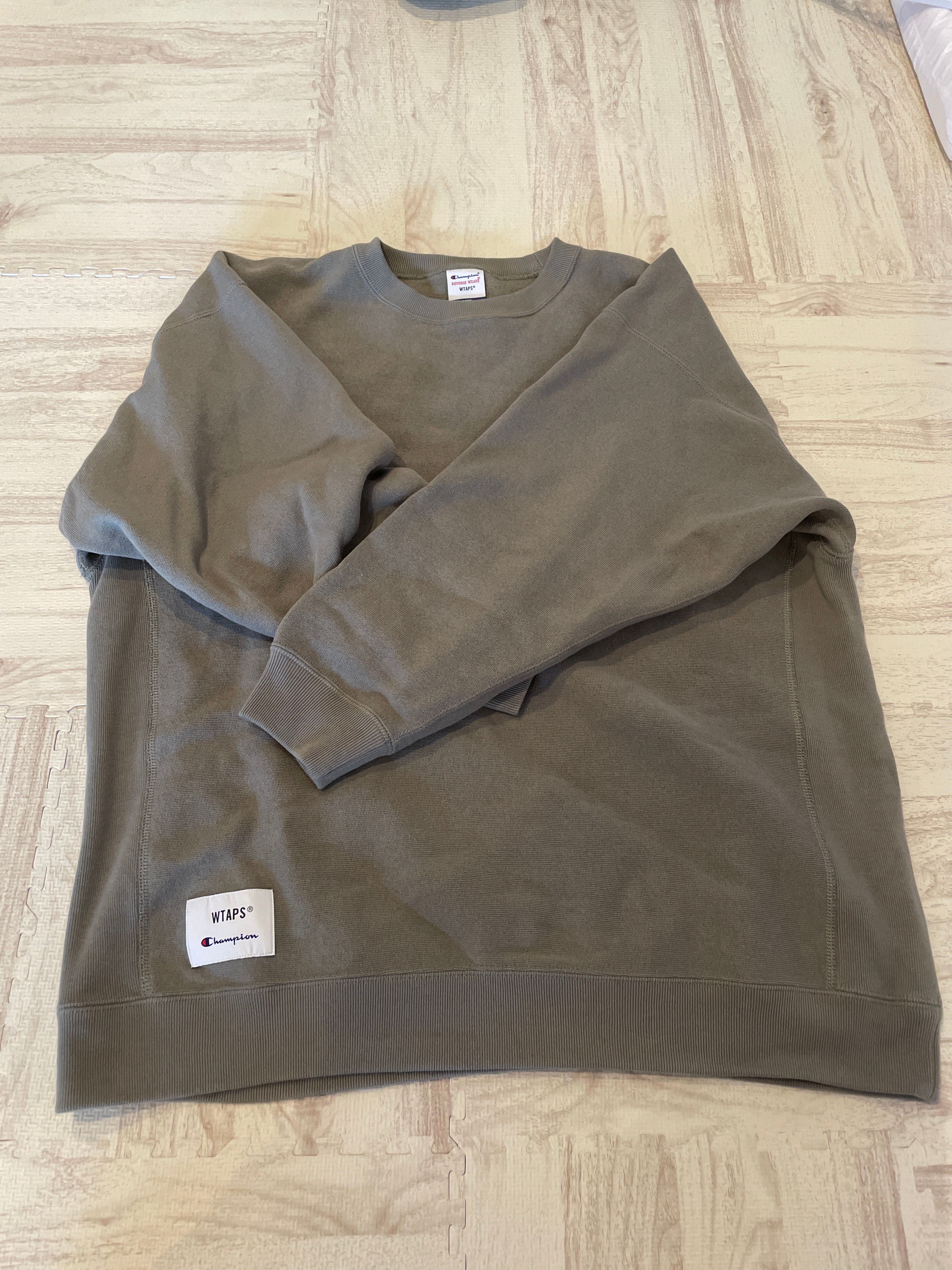 Wtaps ACADEMY / CREW NECK / COTTON. CHAMPION. REVERSE WEAVE "Olive Drab" (672)