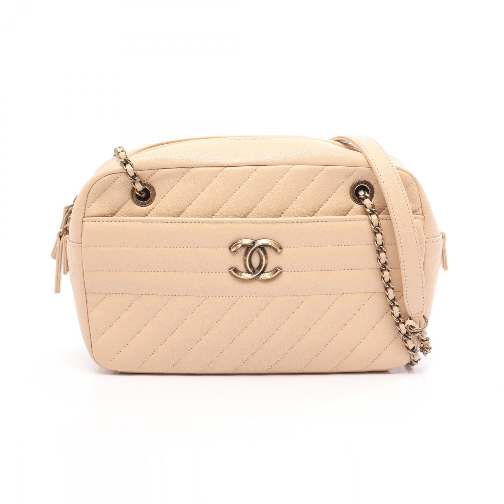 シャネル CHANEL バイアスステッチ アンティークゴールド金具 ショルダーバッグ バッグ レザー レディース ベージュ系 【中古】