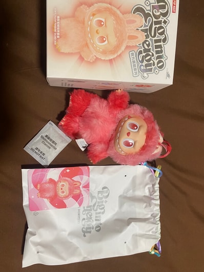 POP MART THE MONSTERS (LABUBU) Big into Energy Series Plush Pendant LOVE