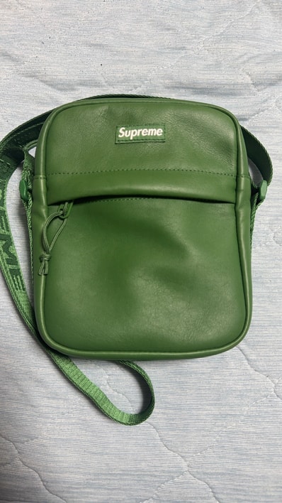 Supreme Leather Shoulder Bag "Green" (24FW)