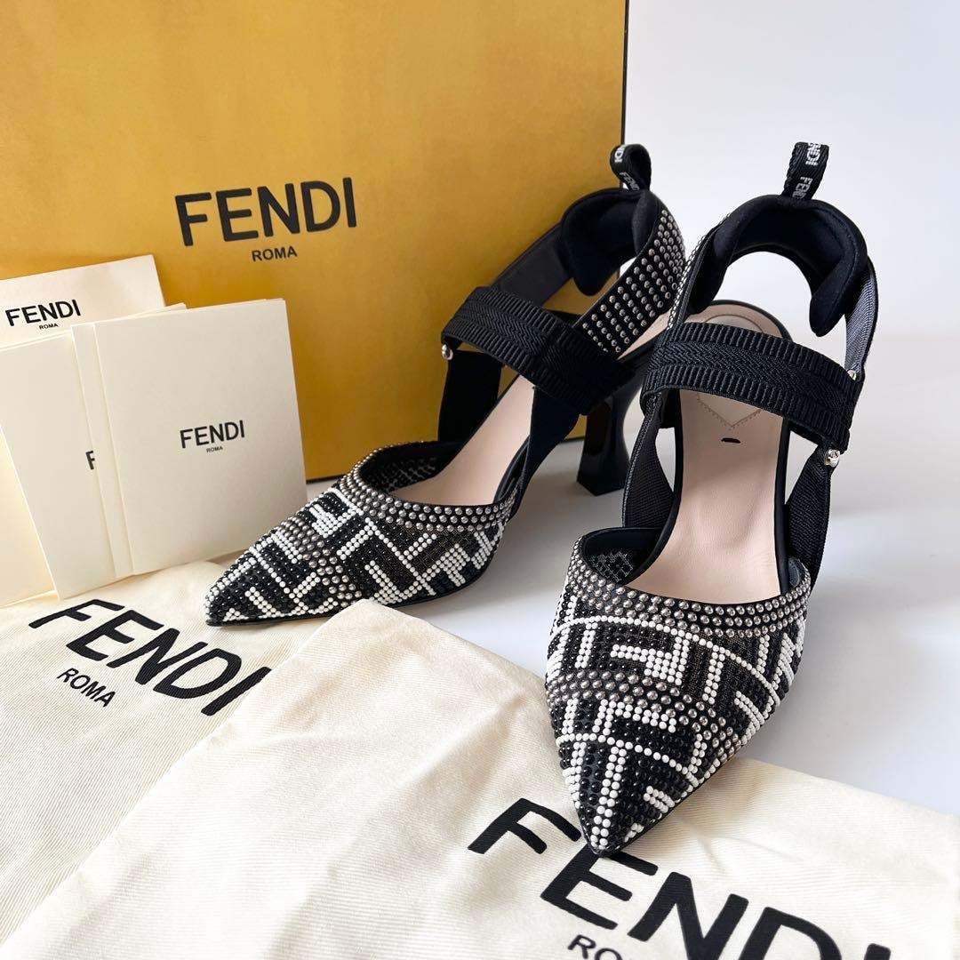 フェンディ パンプス レディース