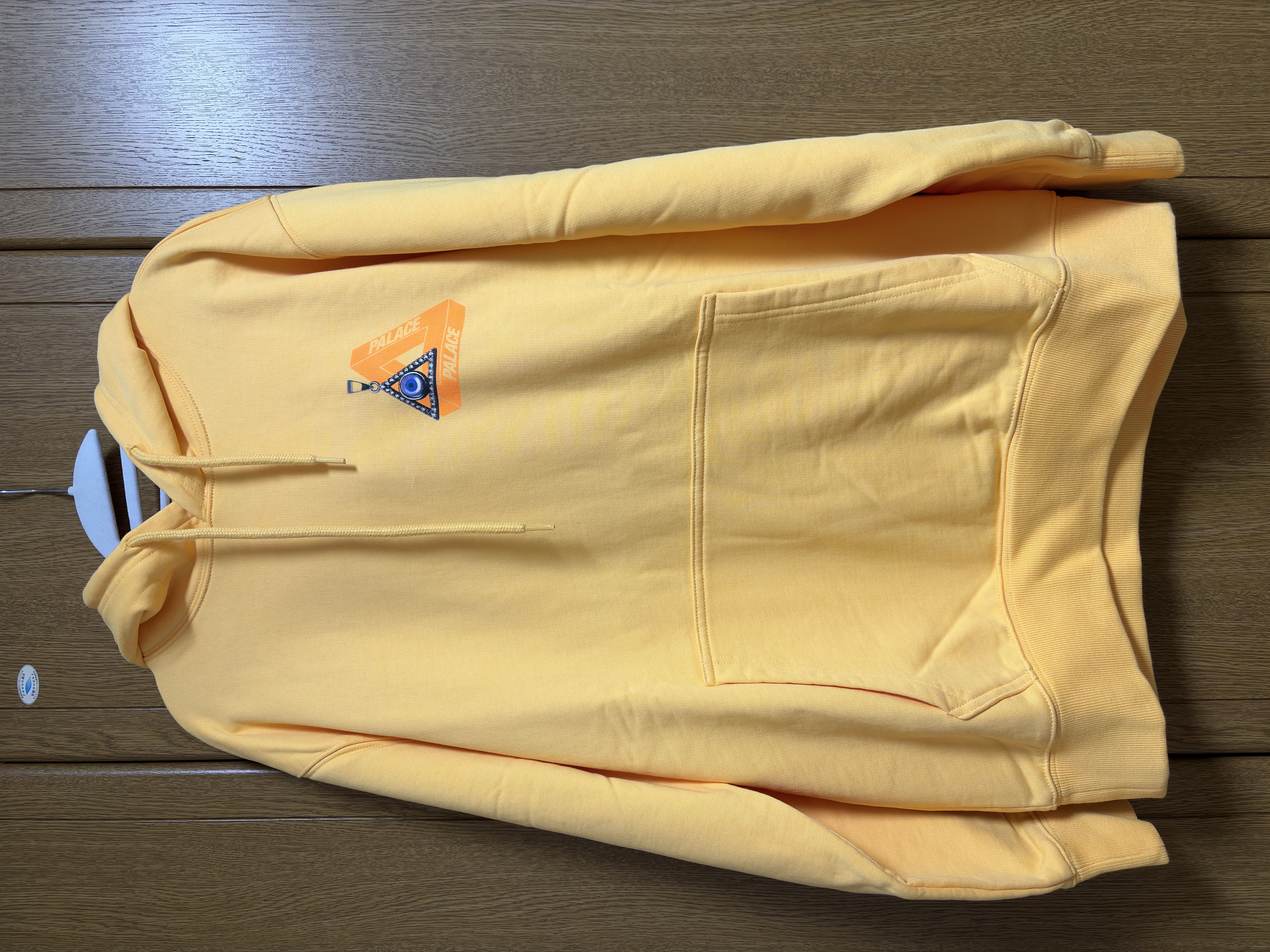 PALACE Tri-Smiler Hood "Yellow"