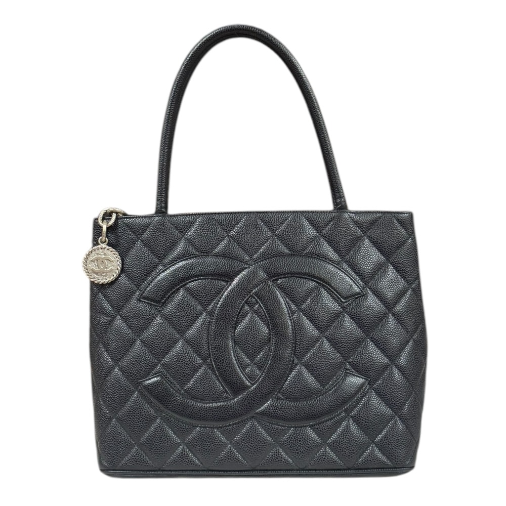 シャネル 復刻トート マトラッセ トートバッグ キャビアスキン A01804 ブラック レディース CHANEL  中古