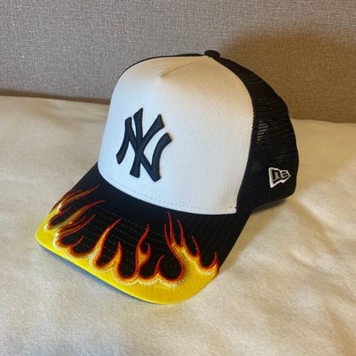 NEW ERA 9FORTY メッシュキャップ トラッカーキャップ 炎デザイン