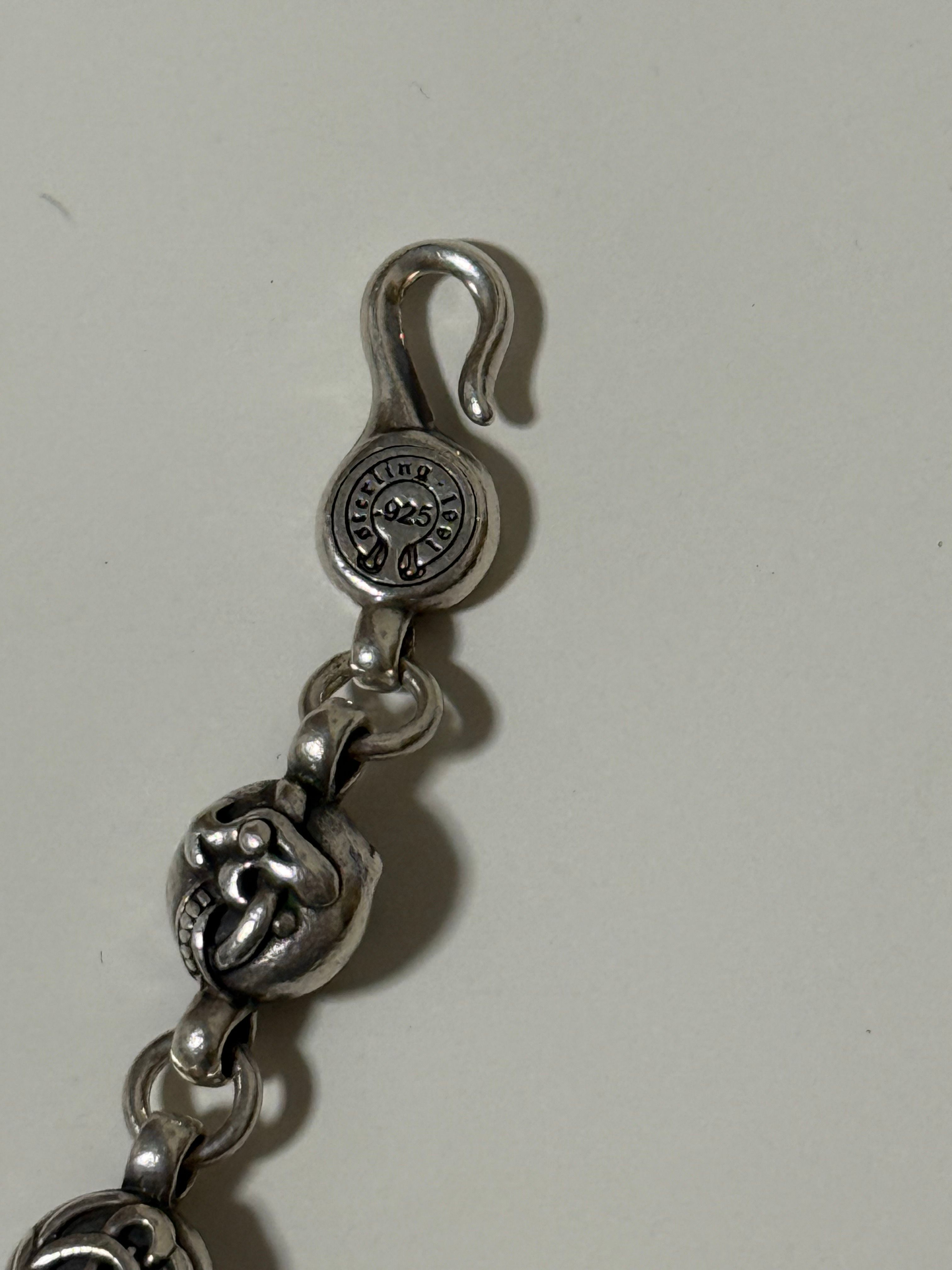 中古で買って全然付けてないです