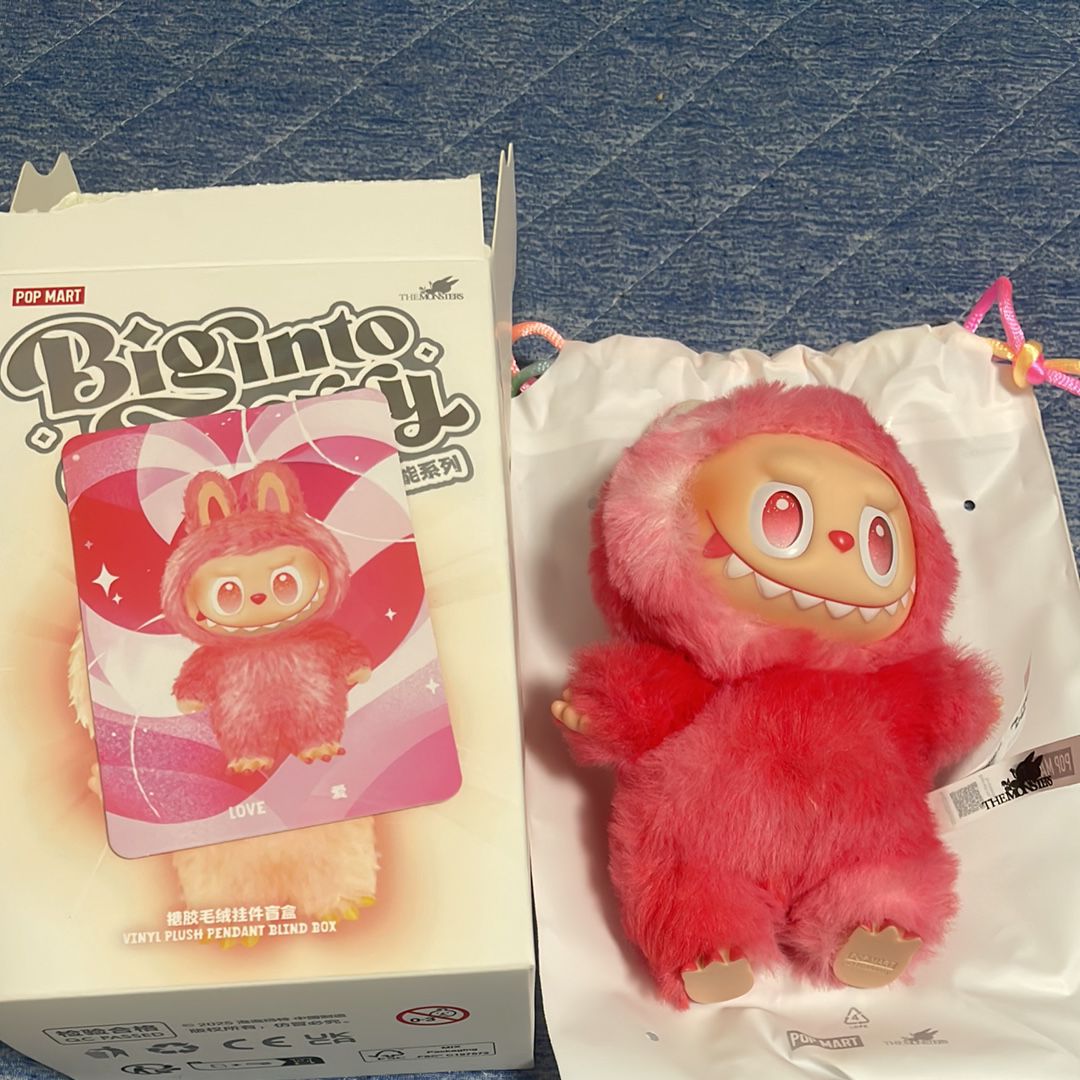 POP MART THE MONSTERS (LABUBU) Big into Energy Series Plush Pendant LOVE