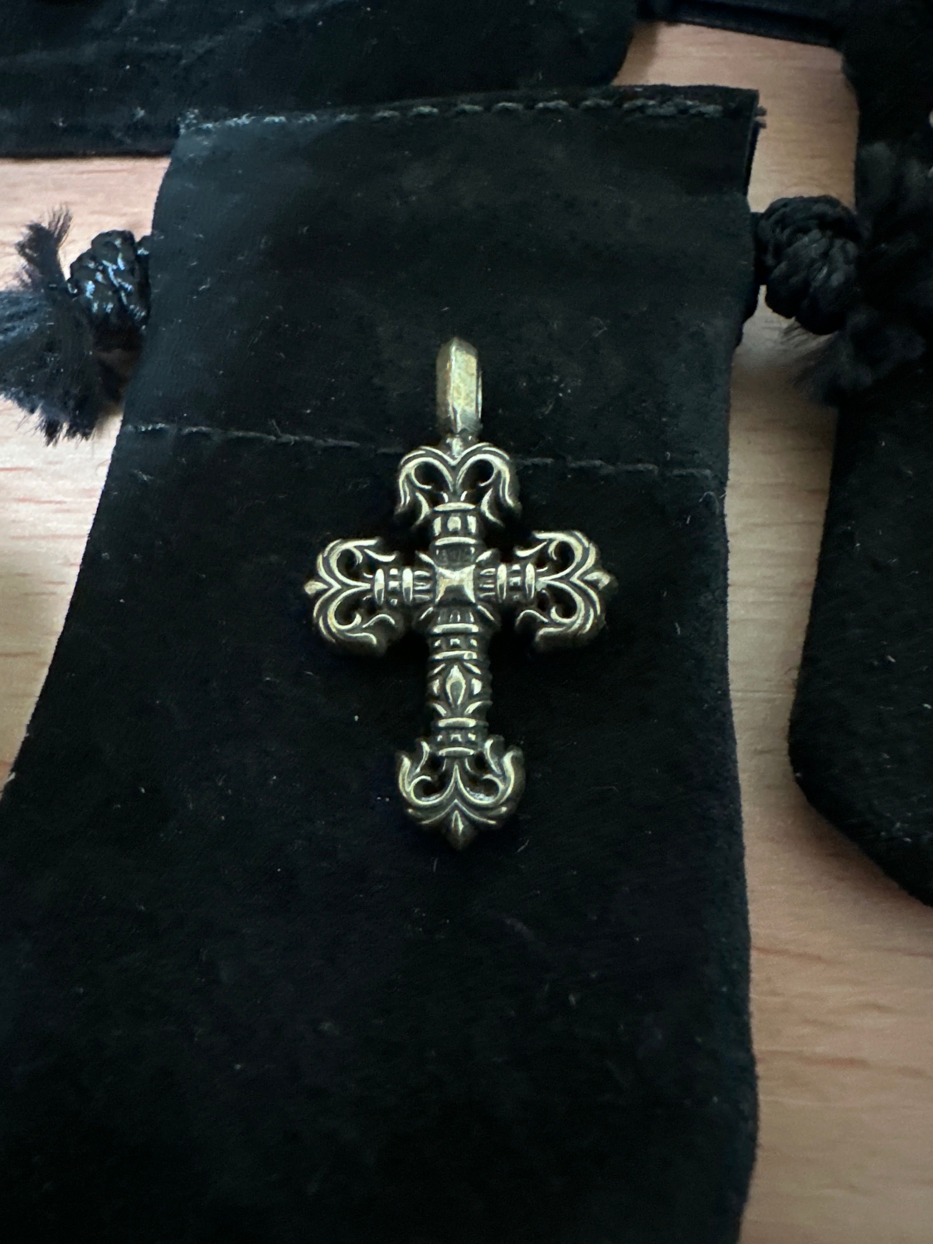 Chrome Hearts Tiny Filiglley Charm "Silver"