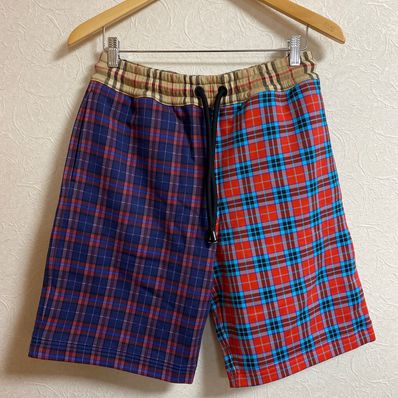 Burberry マルチカラーチェックショーツ