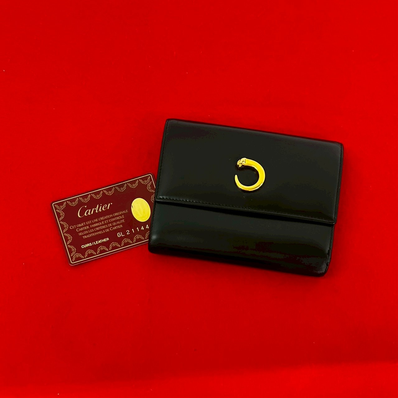 CARTIER カルティエ パンテール レザー 三つ折り財布 ブラック
 34678