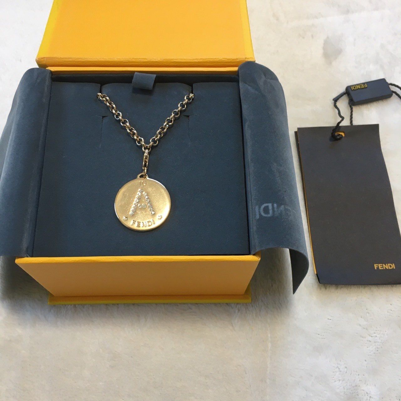 FENDI ネックレス