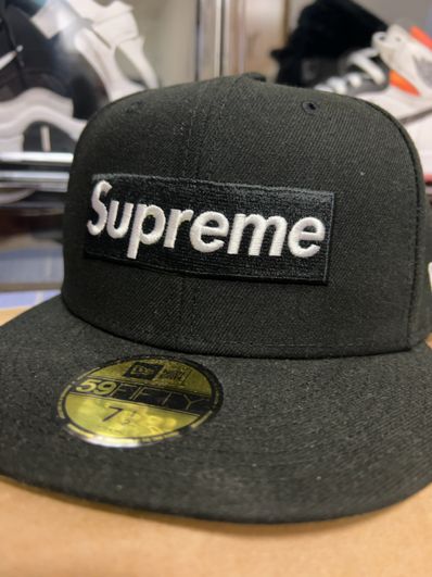 Supreme No Comp Box Logo New Era "Black"