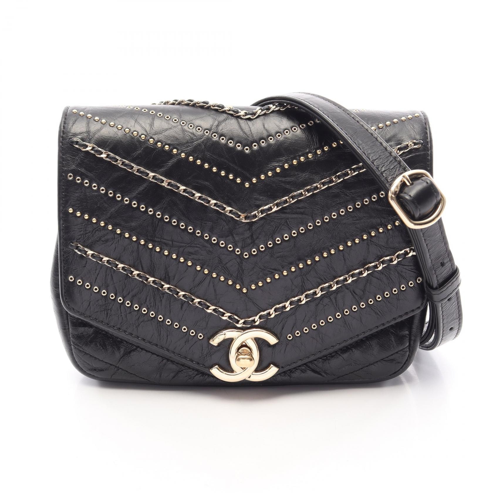 シャネル CHANEL シェブロン Vステッチ ショルダーバッグ バッグ レザー レディース ブラック系 【中古】