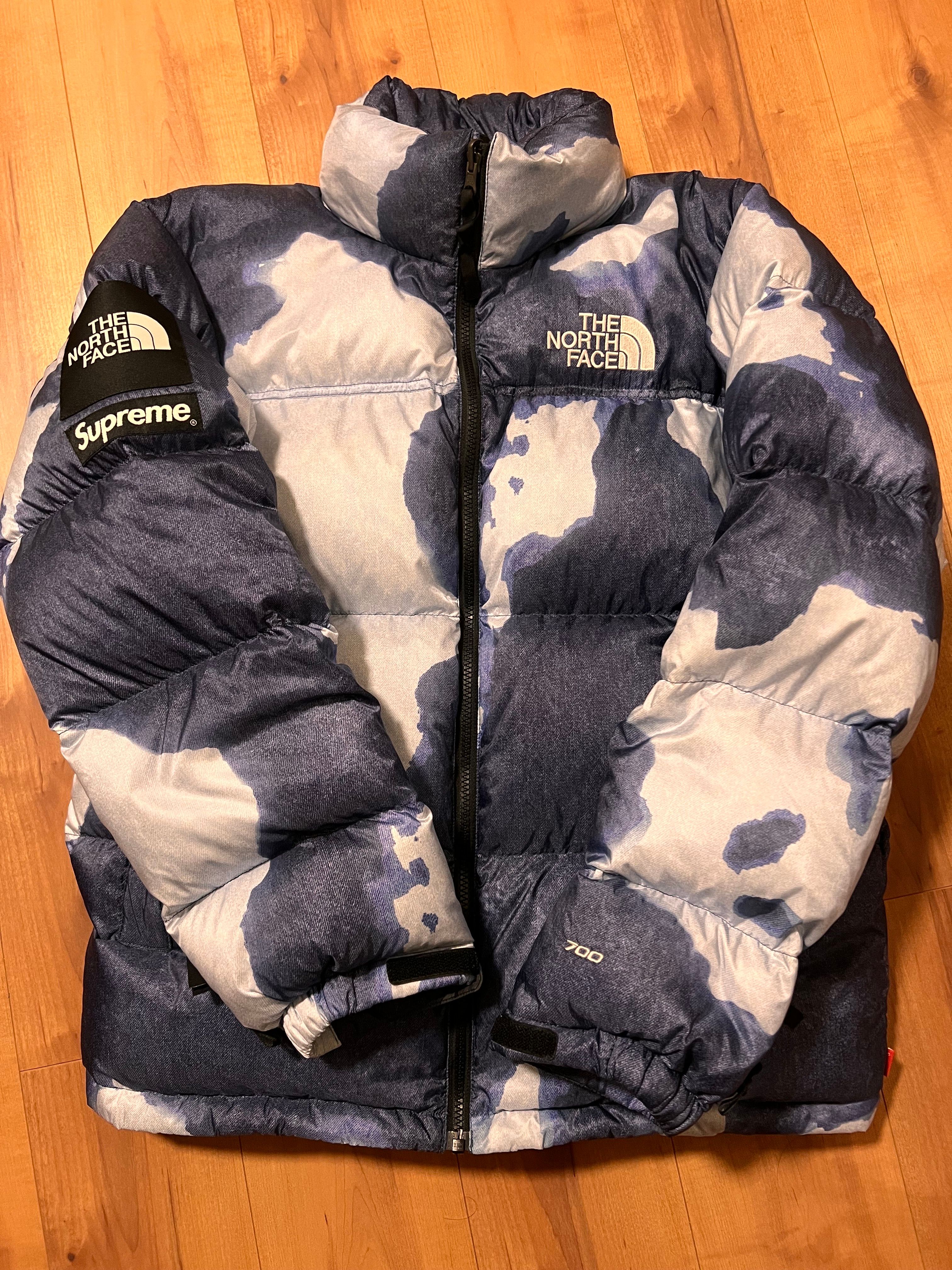 Supreme x The North Face Bleached Denim Print Nuptse Jacket "Indigo"