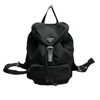 美品 PRADA プラダ 三角ロゴ ブラック シルバー金具 ナイロン リュック・デイパック S1-00123 【中古】