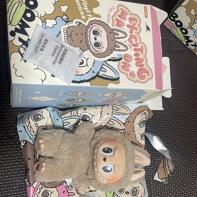 POP MART THE MONSTERS (LABUBU) Exciting Macaron Plush Series TOFFEE