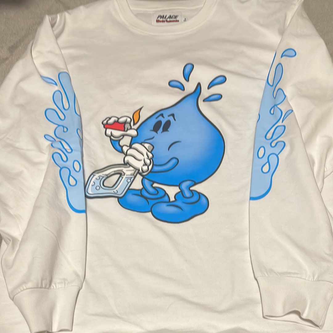 パレス x ワールドインダストリーズ ロングスリーブ "ホワイト"