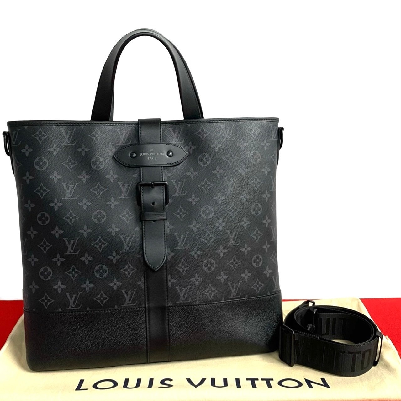 LOUIS VUITTON ルイヴィトン ソミュール トート モノグラム エクリプス レザー ショルダーバッグ ブラック
 202-9