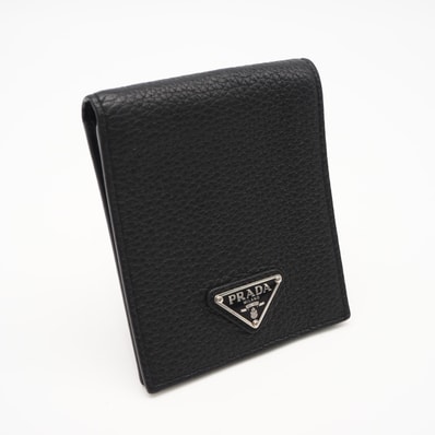 極美品 PRADA プラダ ヴィッテロダイノ レザー 財布 2MO513 二つ折り財布 ブラック カーフレザー メンズ