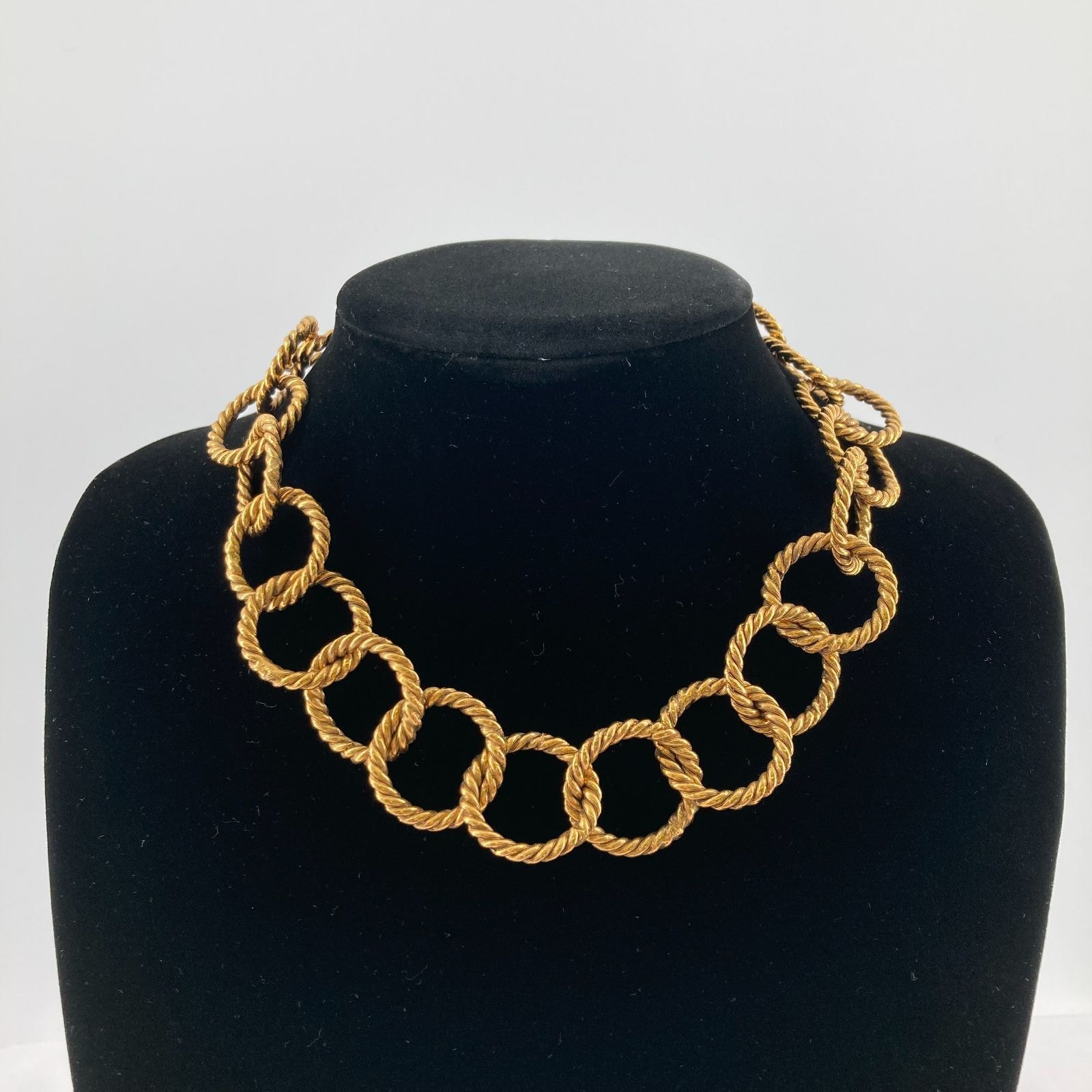 CHANEL(シャネル)グリポア ネックレス コスチュームレッドストーン コメ付き 2・5 ゴールド