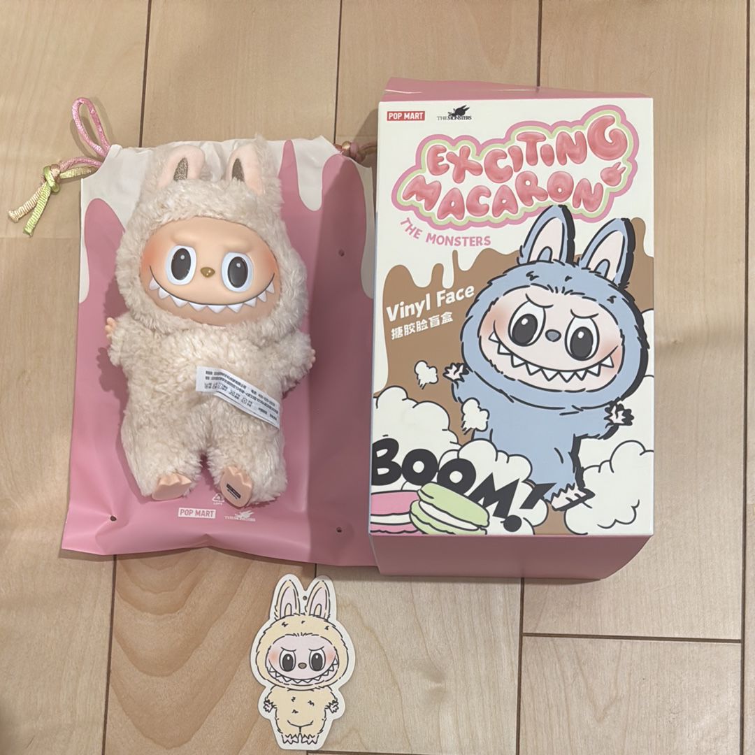 POP MART THE MONSTERS (LABUBU) Exciting Macaron Plush Series SOYMILK