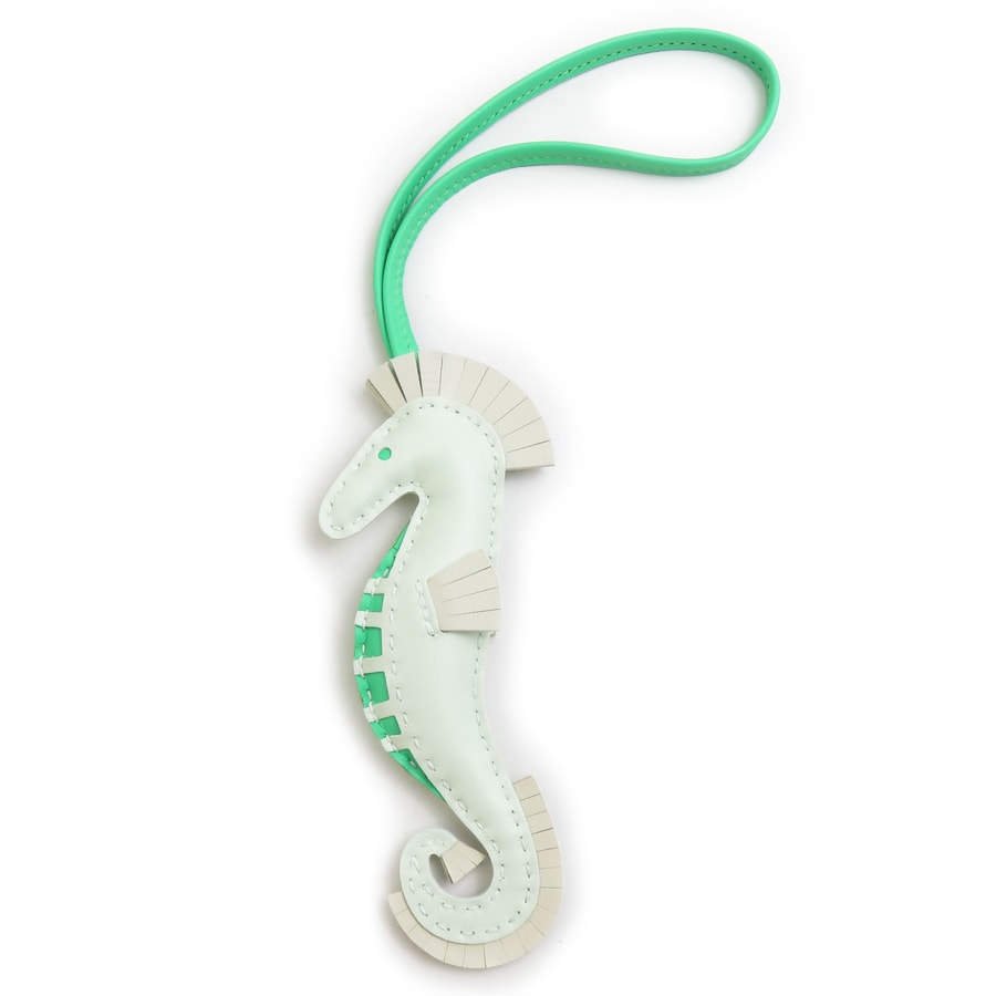 エルメス HERMES チャーム イポ タツノオトシゴ アニョーミロ ヴェールフィズ×クレ×ヴェールコミック ユニセックス【中古】 r11008a