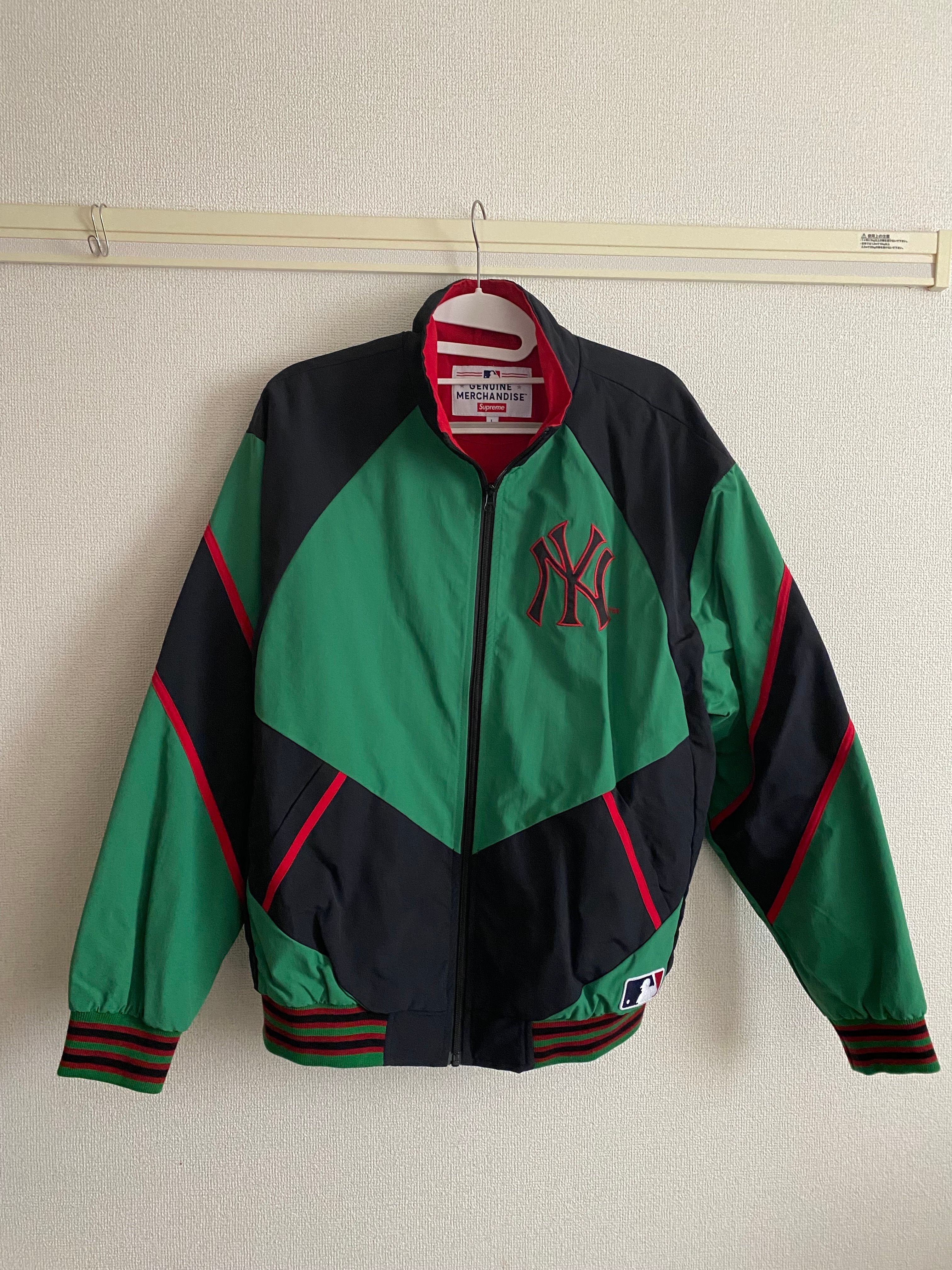 Supreme New York Yankees™ Track Jacket 