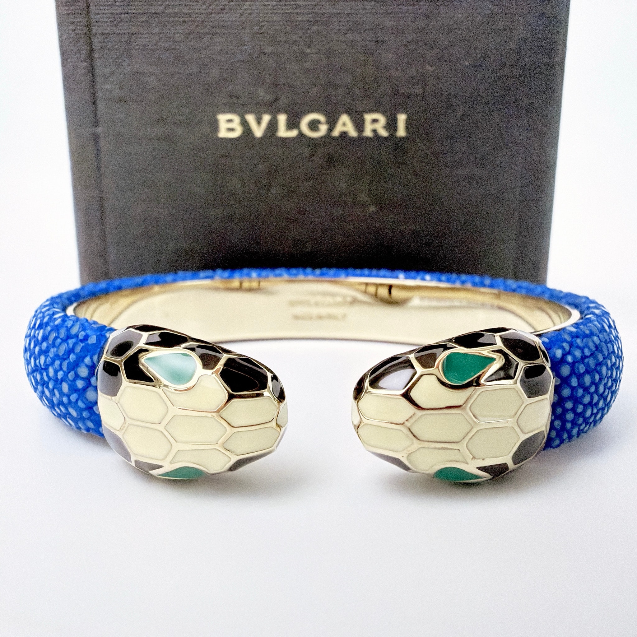 【極上品】BVLGARI ブルガリ セルペンティ フォーエバー レザーブレスレット バングル 蛇 スネークヘッド ゴールド ブルー
