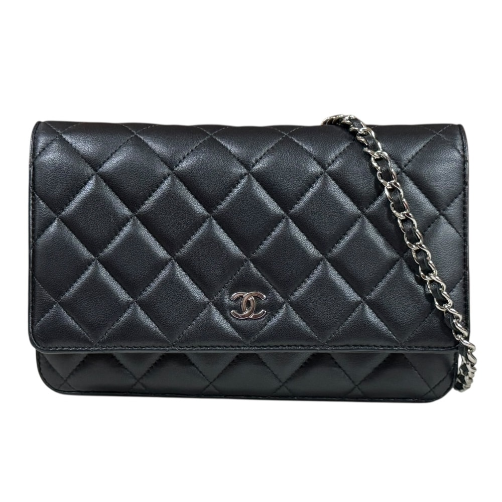 シャネル マトラッセ ショルダーバッグ ラムスキン A33814 ブラック レディース CHANEL  中古