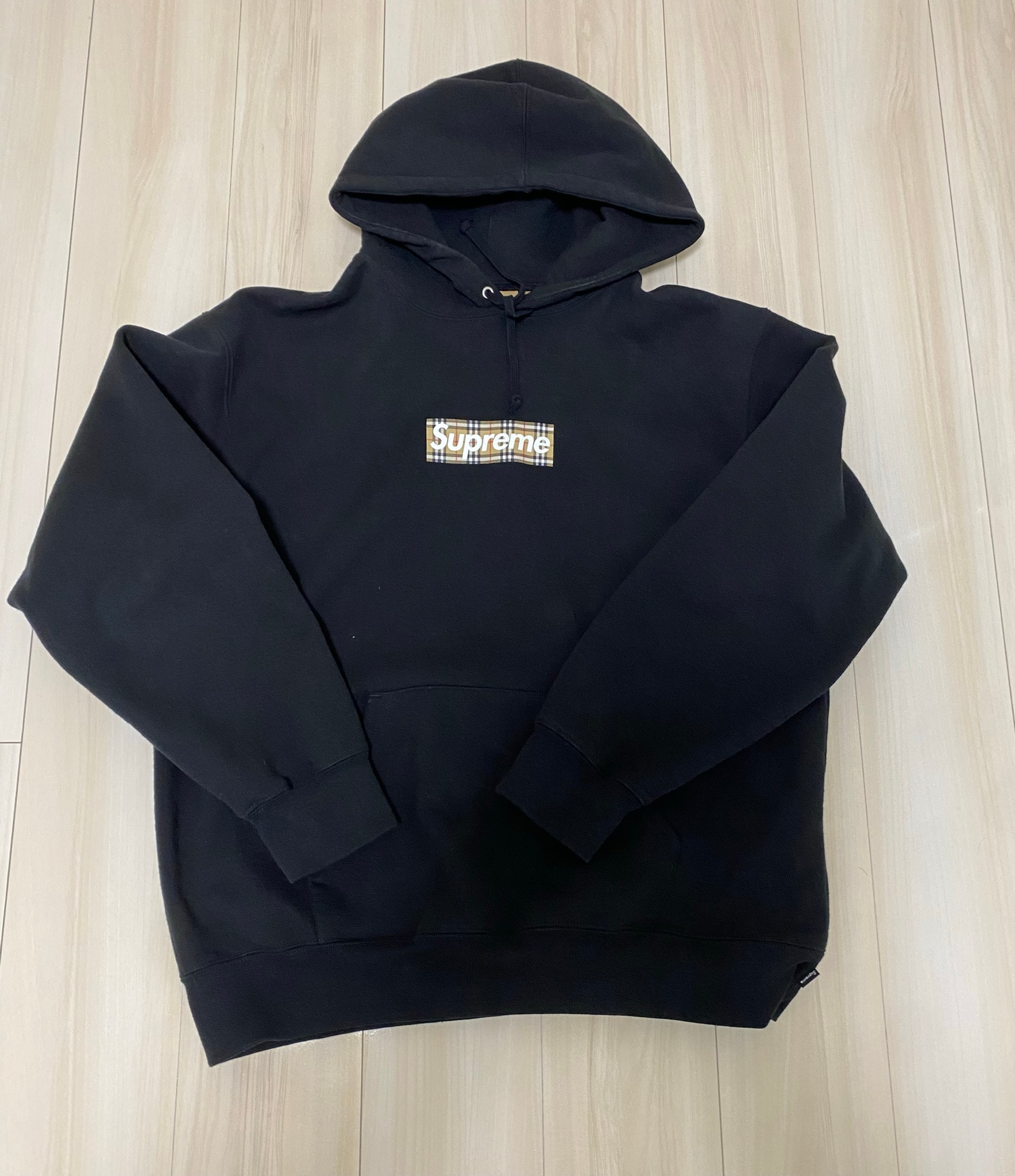 Supreme / Burberry Box Logo Hooded Sweatshirt "Black"