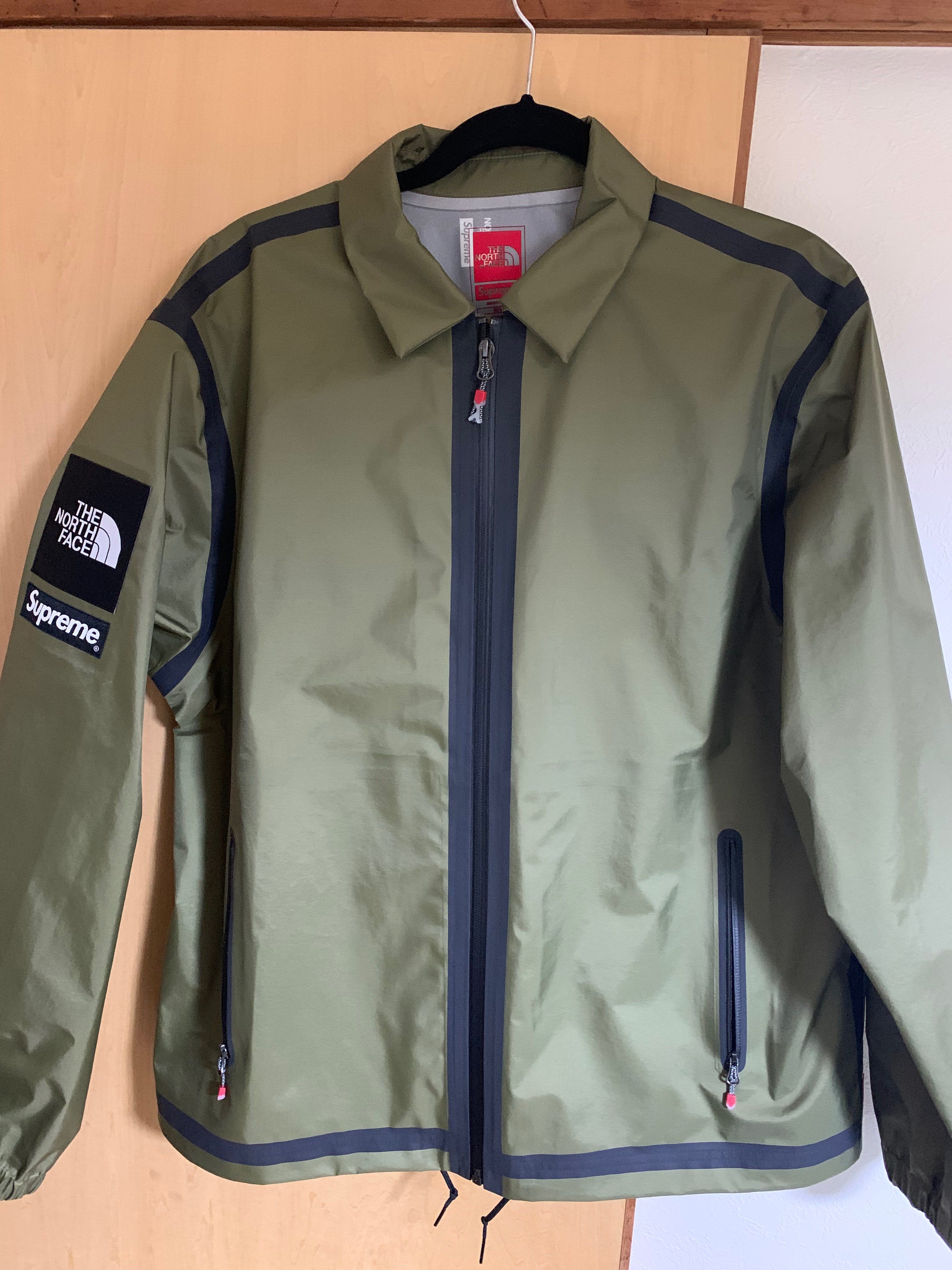 Supreme x The North Face Summit Series Outer Tape Seam Coaches Jacket "Olive"