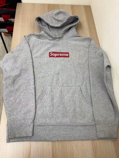 Supreme / Swarovski® Box Logo Hooded Sweeatshirt "Grey"