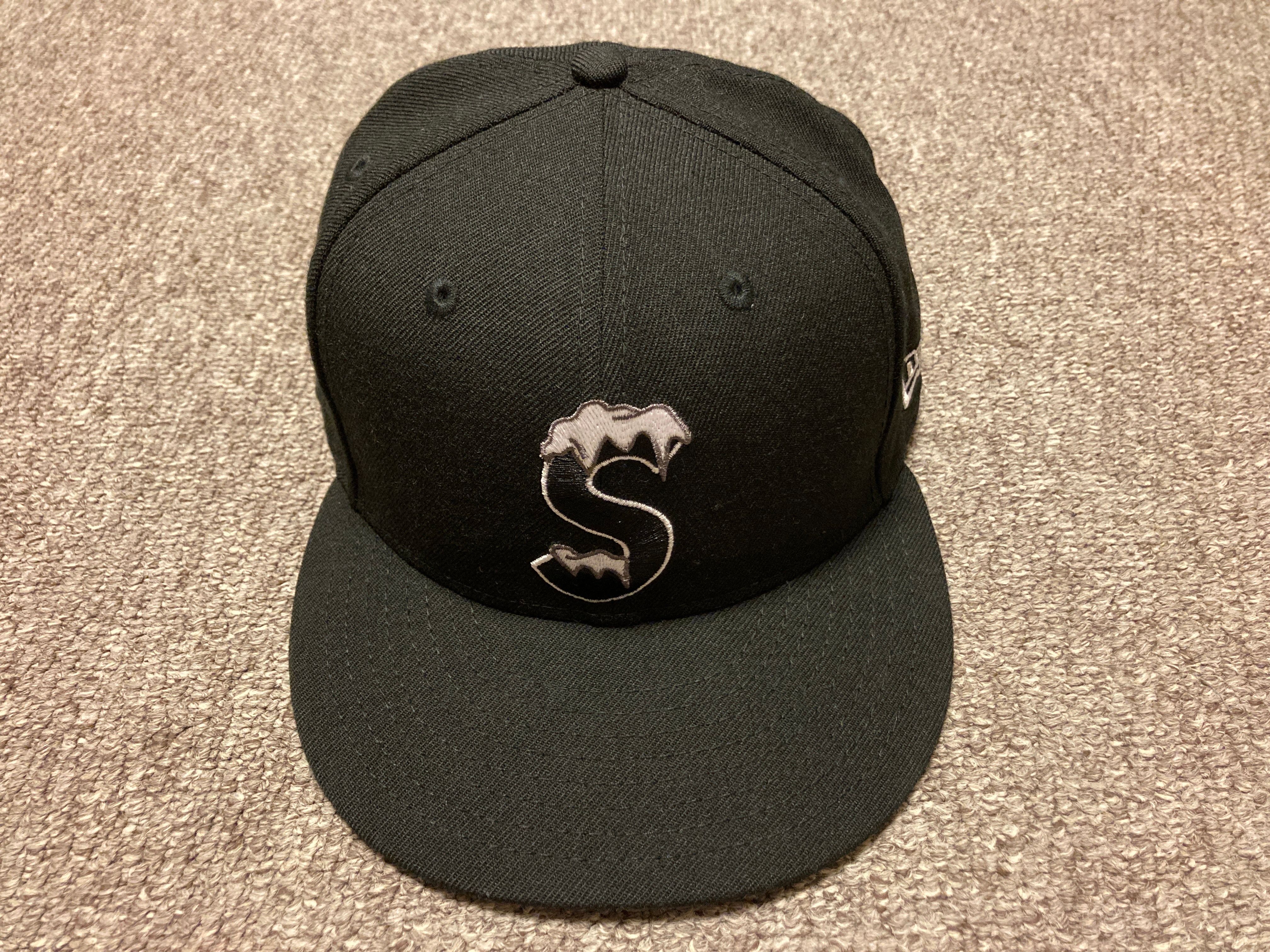 Supreme S Logo New Era® "Black" (20FW)