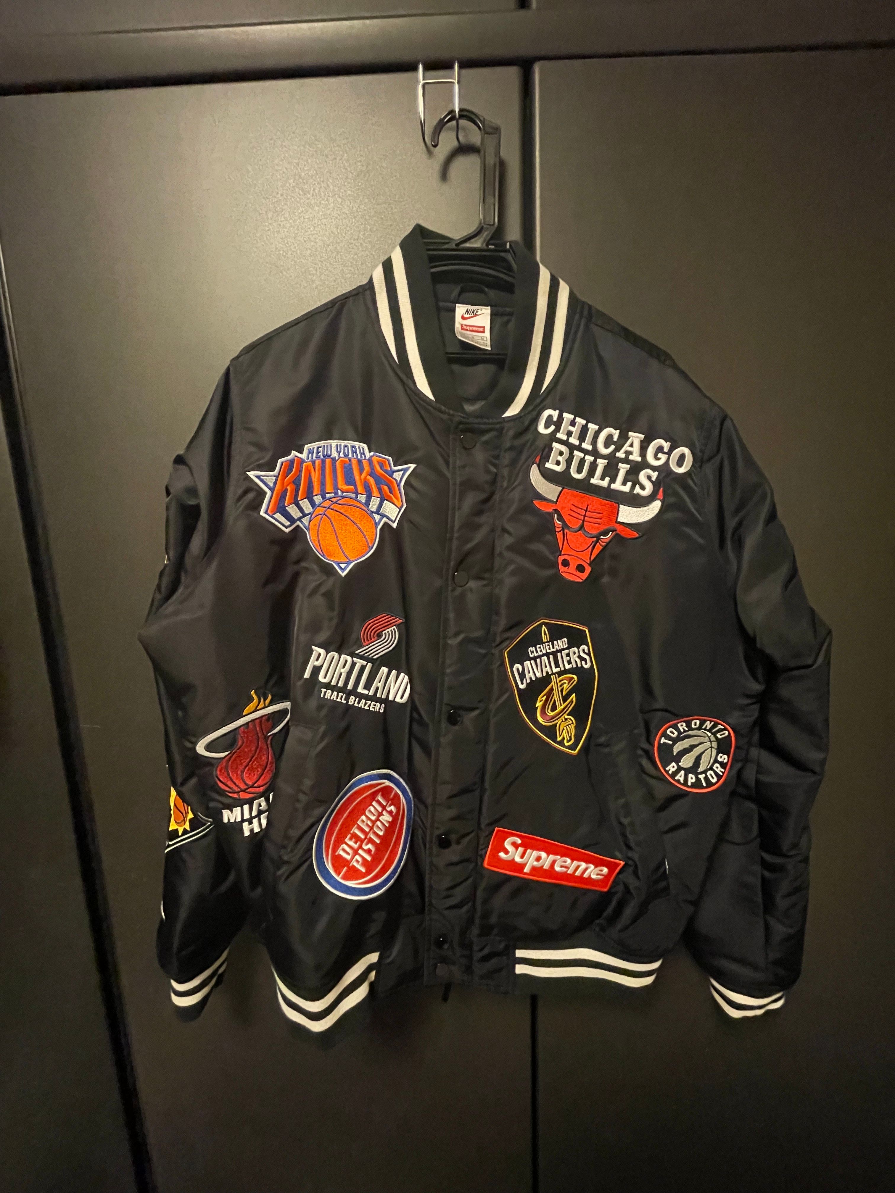 Supreme / Nike®/NBA Teams Warm-Up Jacket "Black"