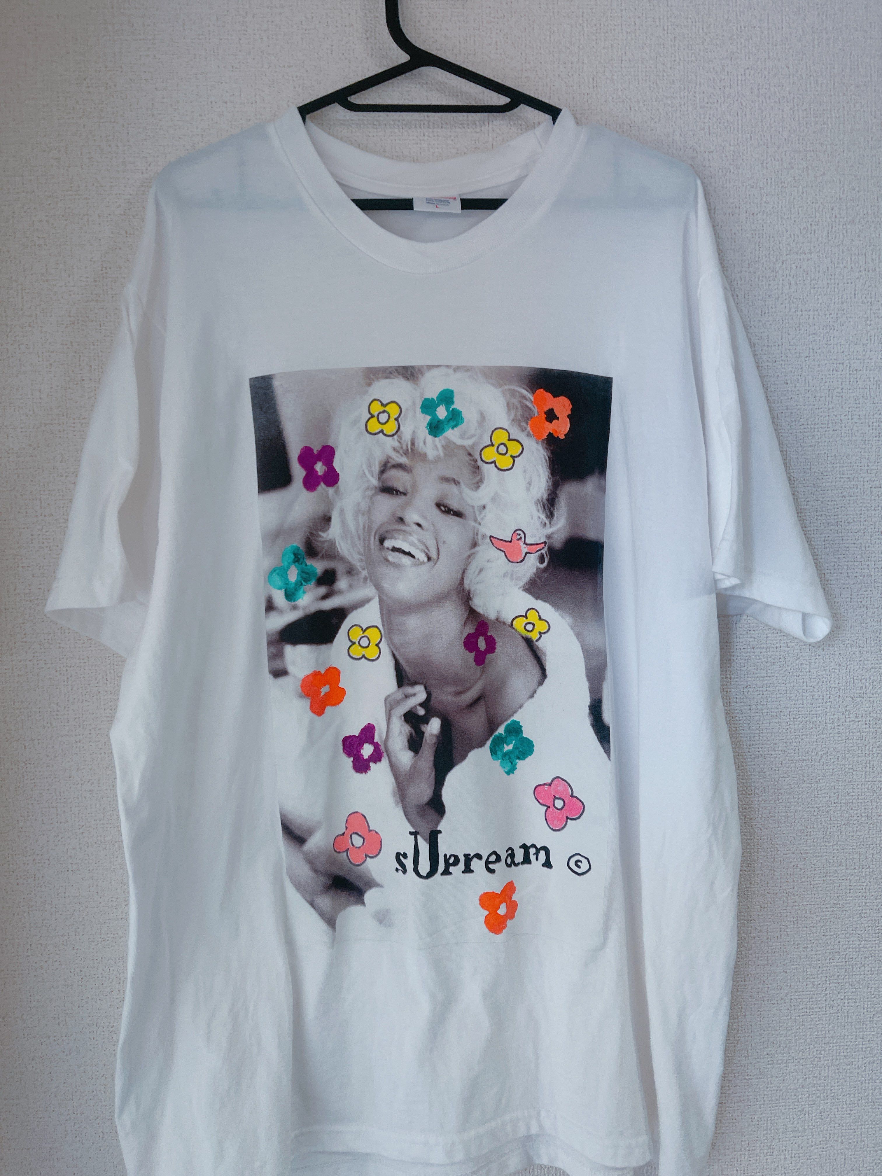 Supreme Naomi Tee "White"