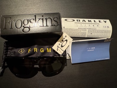 FRAGMENT x OAKLEY Frogskins Polished Black w/Prizm Grey "Vivid Yellow"