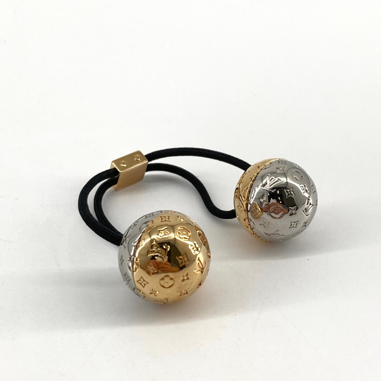 LOUIS VUITTON(ルイ・ヴィトン) シュシュ ナノグラム プラネット M80266 その他アクセサリー ゴールド×シルバー