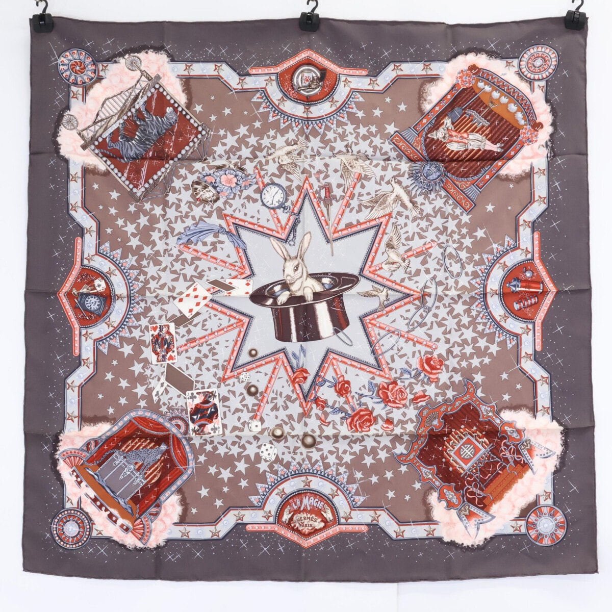 エルメス 【美品】LA MAGIE マジック ウサギ トランププリント シルク カレ90