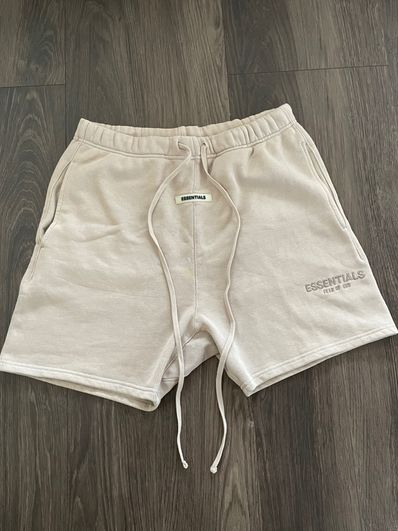FEAR OF GOD ESSENTIALS Sweat Shorts "Tan"