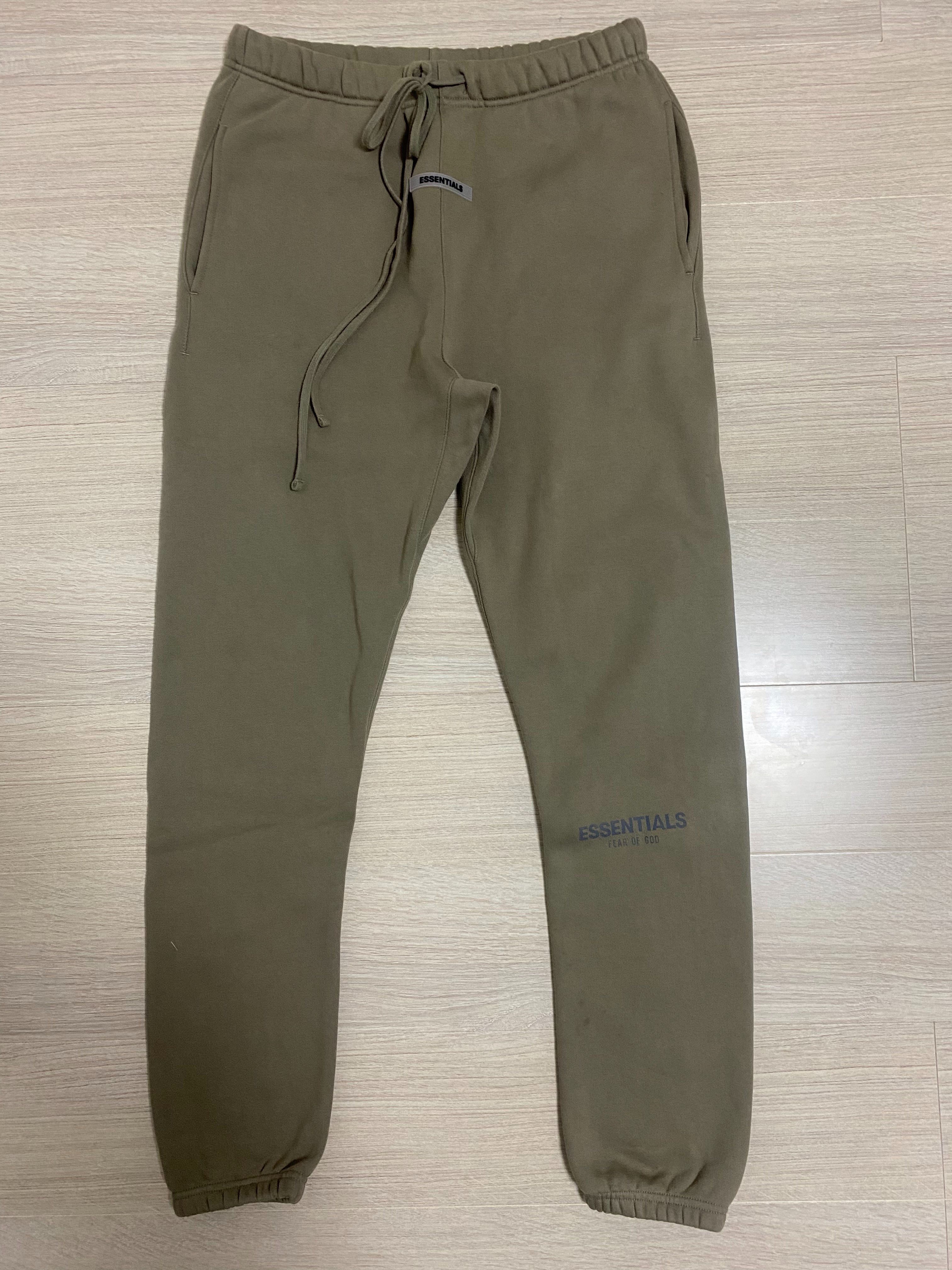 FEAR OF GOD ESSENTIALS SWEATPANT "Pistachio"