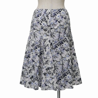 BURBERRY バーバリー スカート サイズ38 フラワープリント フレアースカート ブランド古着【中古】RA7449