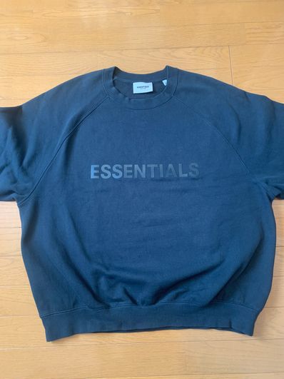 FEAR OF GOD ESSENTIALS 3D Silicon Applique Crewneck "Black"