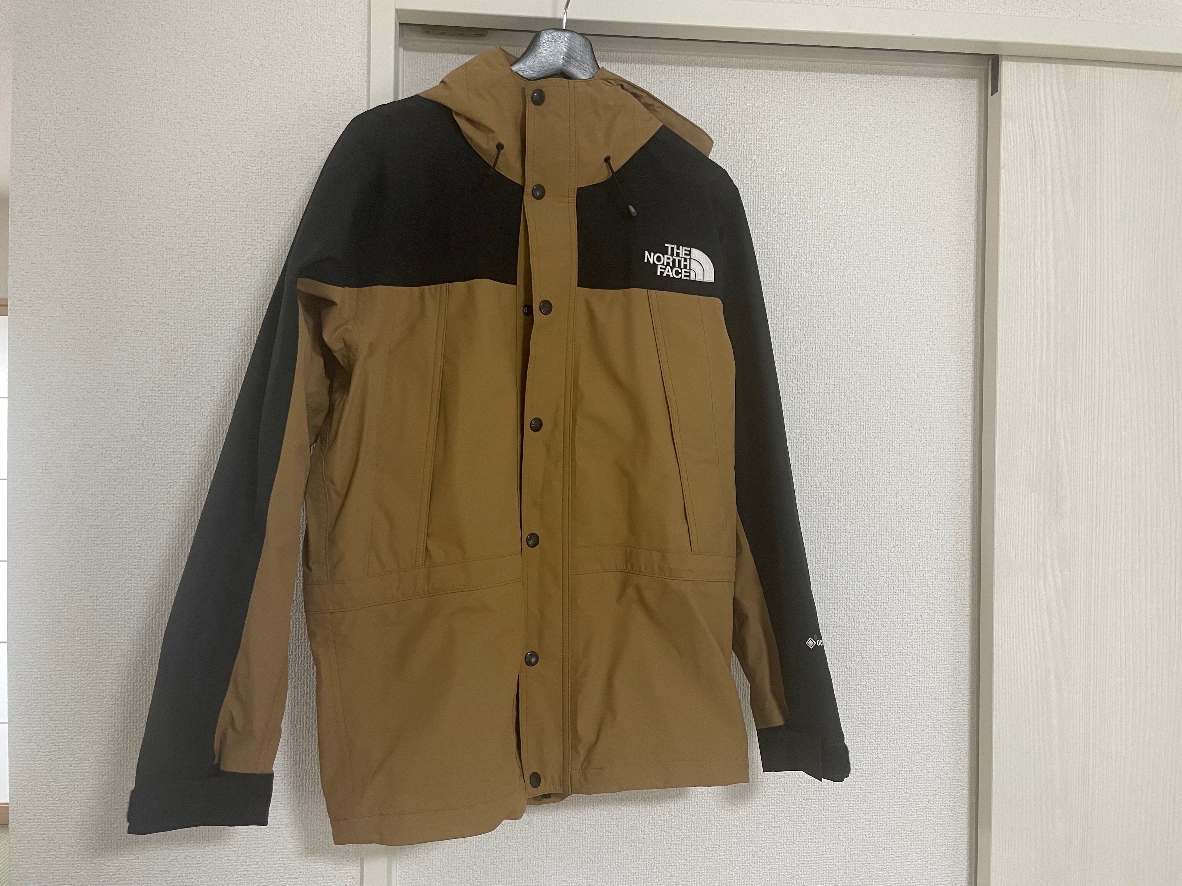 The North Face Mountain Light Jacket "Utility Brown(UB)"