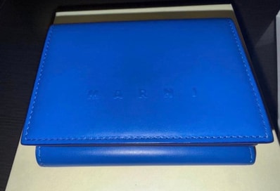 MARNI TRIFOLD "MAZARINE BLUE"