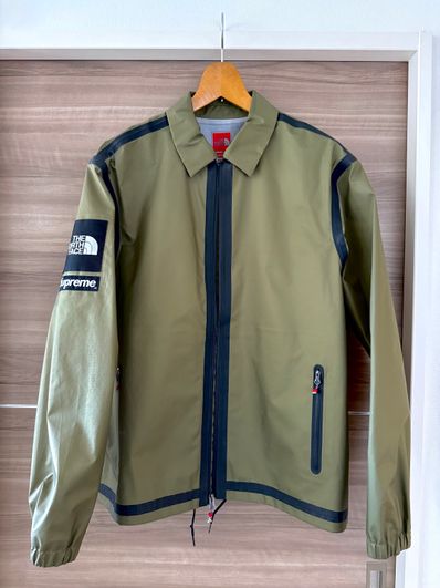 Supreme x The North Face Summit Series Outer Tape Seam Coaches Jacket "Olive"